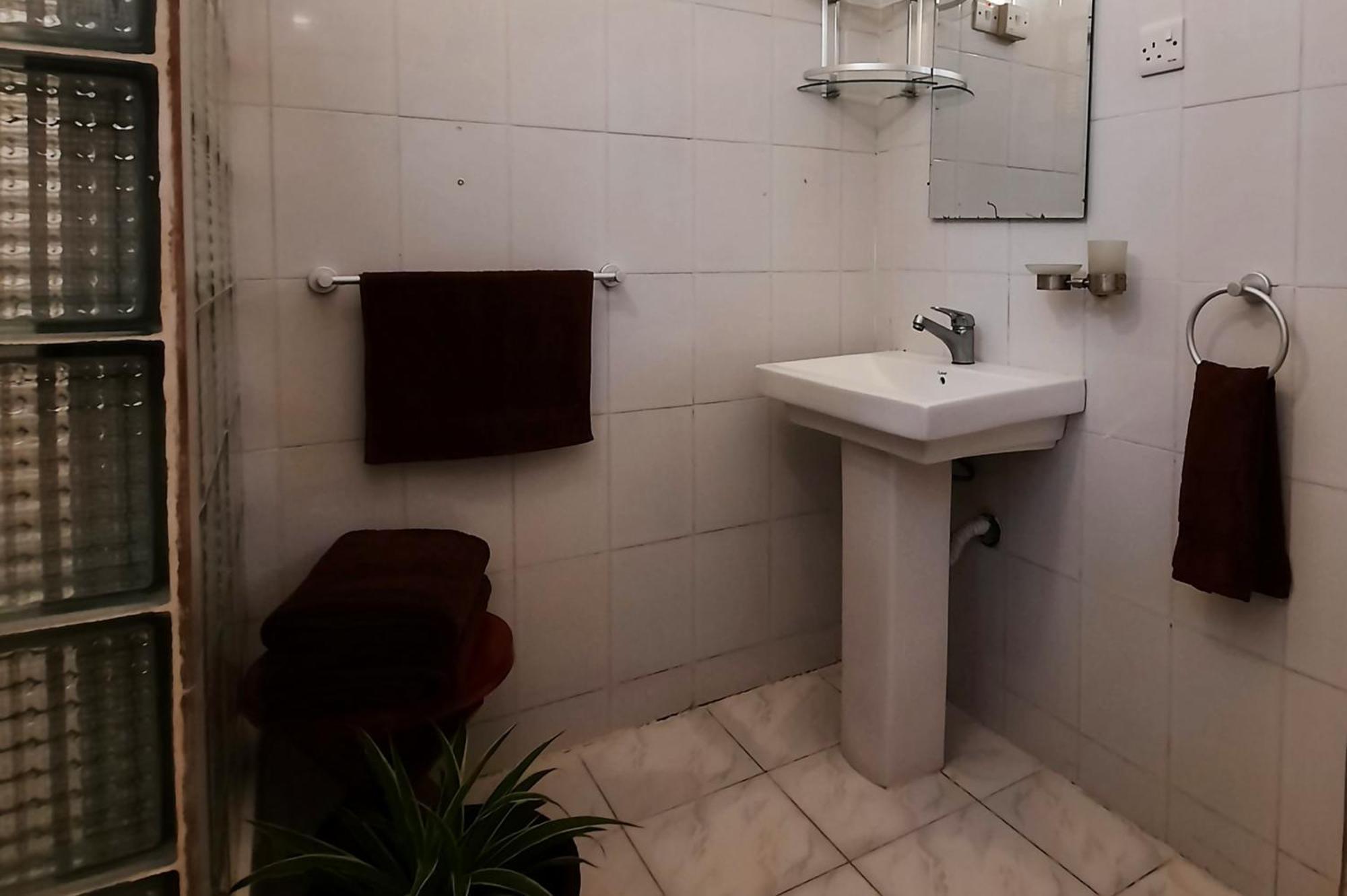 Modern In Stone Town Appartement *